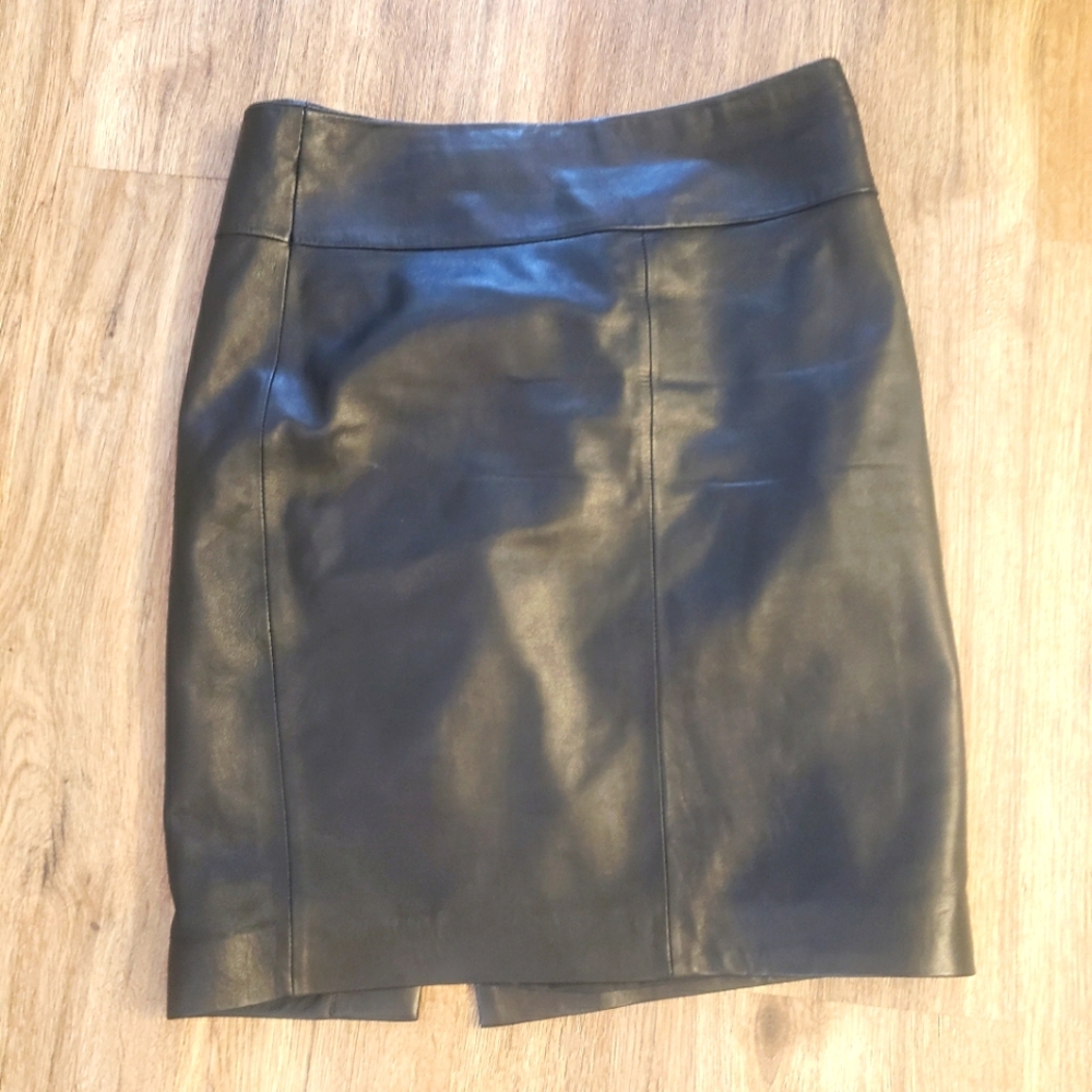 Cache Black Leather Mini Skirt
